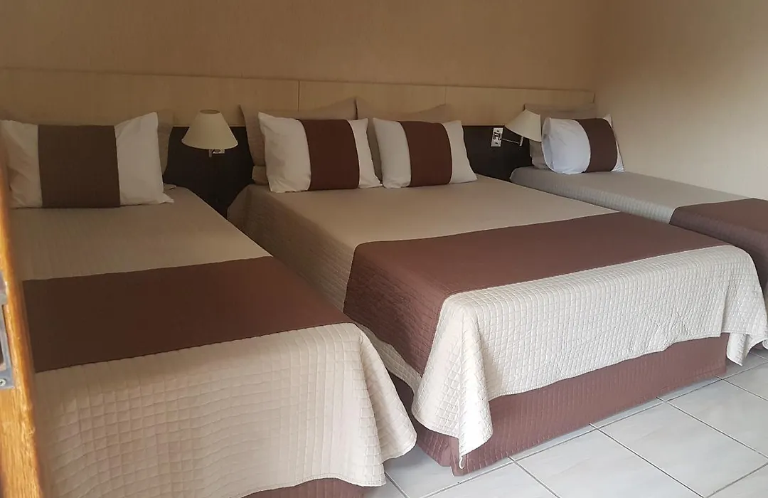 Hotel Reboucas-1